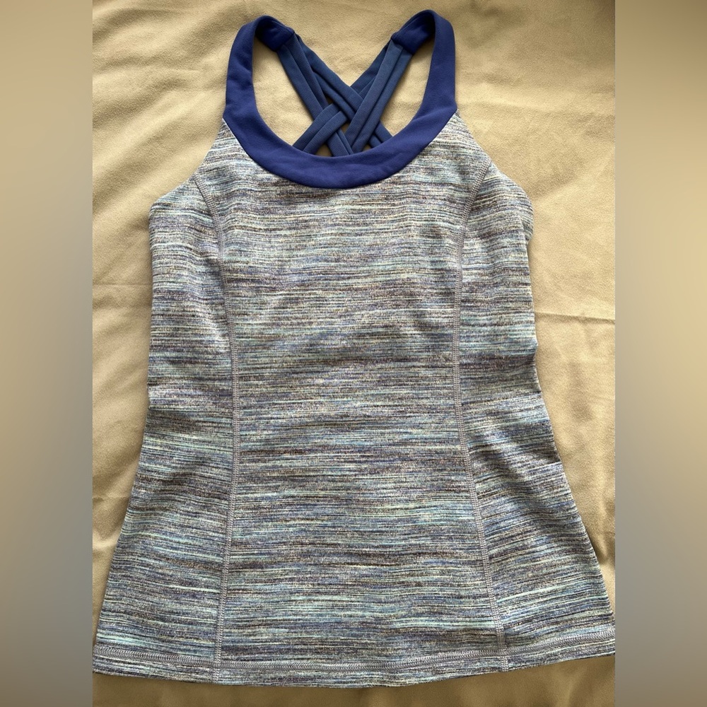 β¨ lululemon Strappy Back Tank Top | Built-In Bra | Blue/Gray Space Dye - Picture 3 of 11